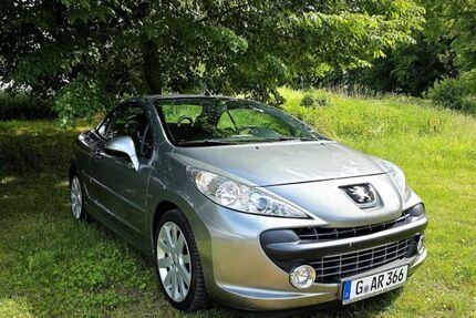 Peugeot 207 98.000 km 4.500 &euro; Gera 07551