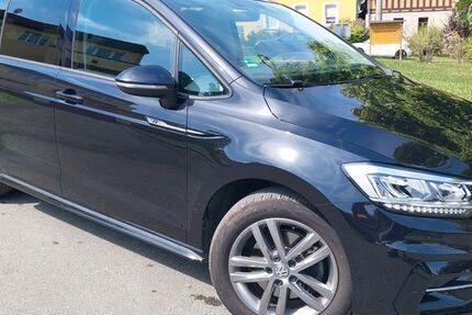 VW Touran 102.500 km 21.499 € Schmieritz 07819