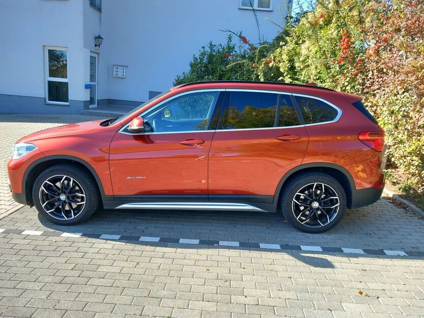 BMW X1 110.000 km 21.400 € Zeitz 06711