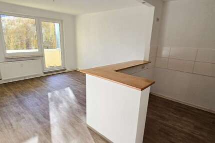 Wohnung zum Mieten in Gera 368,65 € 69.02 m² 4 zimmer