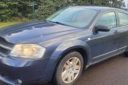 Dodge Avenger 139.005 km 4.490 € Nobitz - Niederleupten 04603