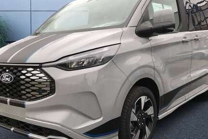 Ford Tourneo Custom 1.613 km 68.489 € Gera 07546