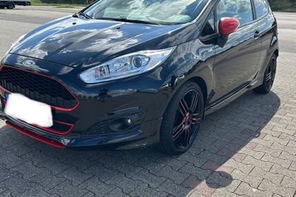 Ford Fiesta 63.500 km 8.350 € Nobitz 04603