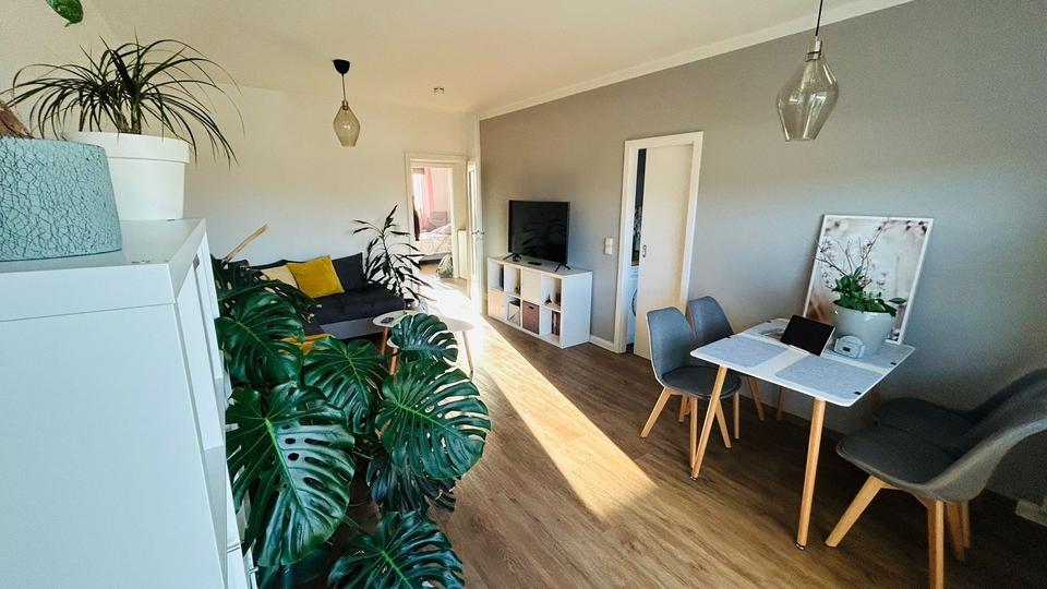 Dachgeschoßwohnung Gera Lusan - 2 Zimmer, 55 m&sup2;, 238&euro; | Angebot:25383259