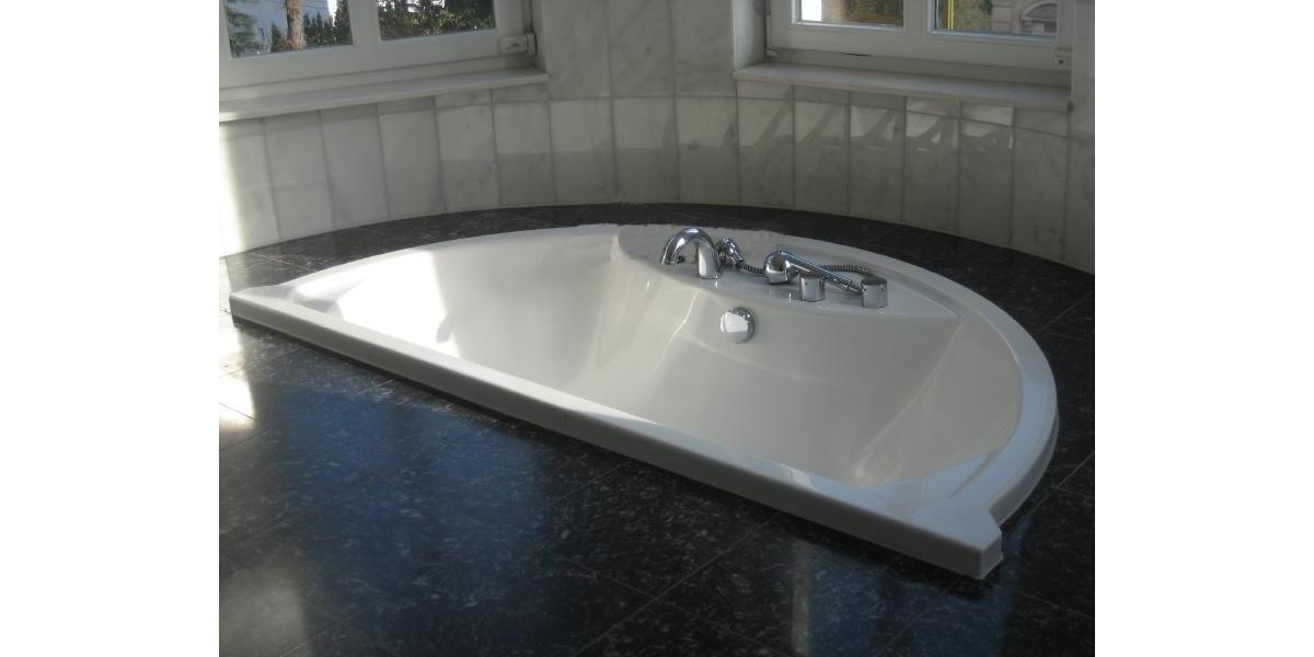 Etagenwohnung Crimmitschau - 3 Zimmer, 124 m&sup2;, 825&euro; | Angebot:25096453