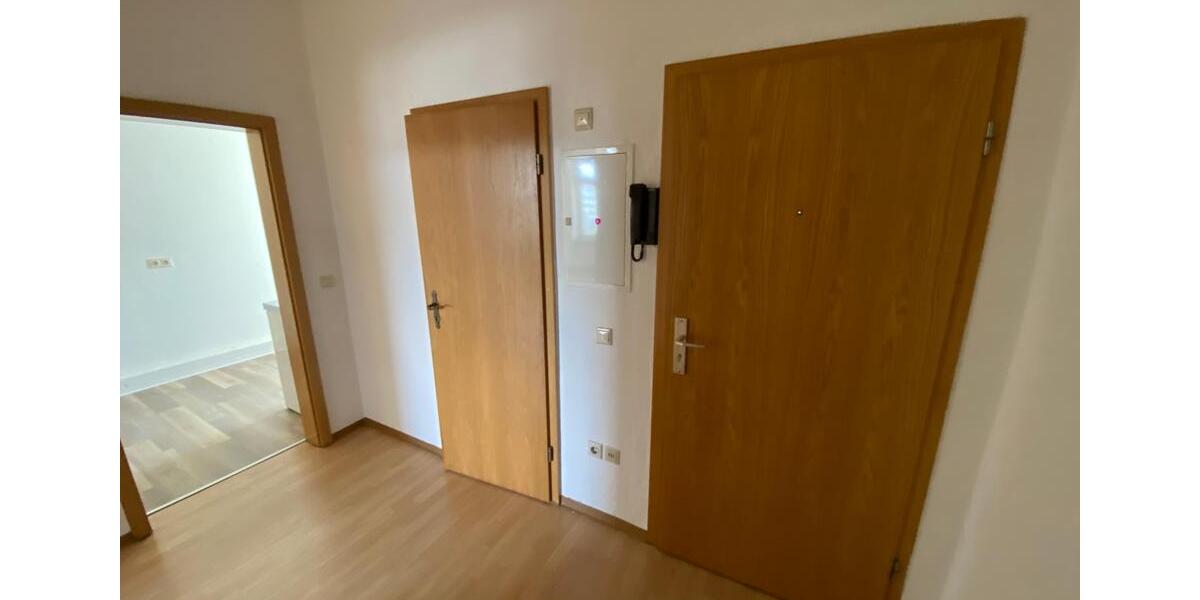 Etagenwohnung Gera Debschwitz - 2 Zimmer, 54 m&sup2;, 309&euro; | Angebot:26489783