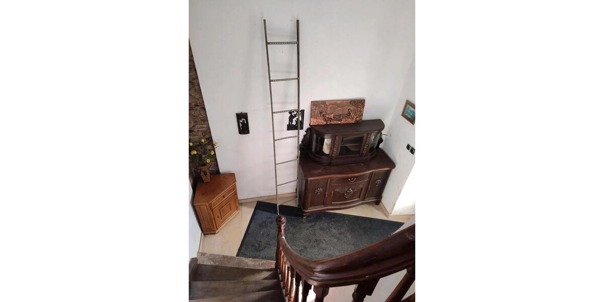 Etagenwohnung Weida - 2 Zimmer, 50 m&sup2;, 300&euro; | Angebot:25304483