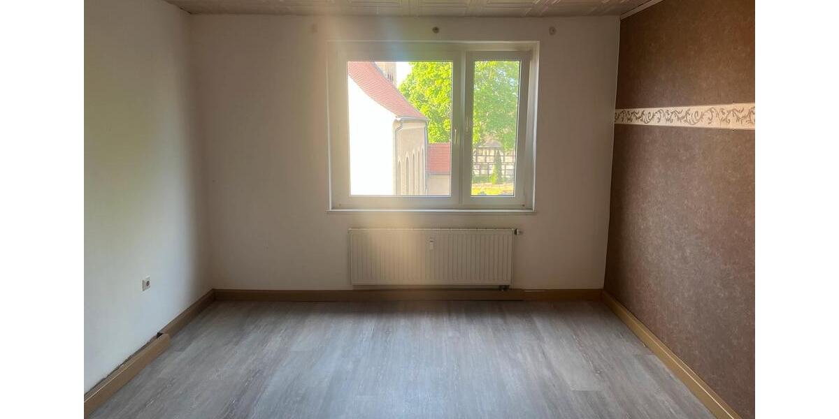 Etagenwohnung Schmölln - 3 Zimmer, 72 m&sup2;, 600&euro; | Angebot:26663871