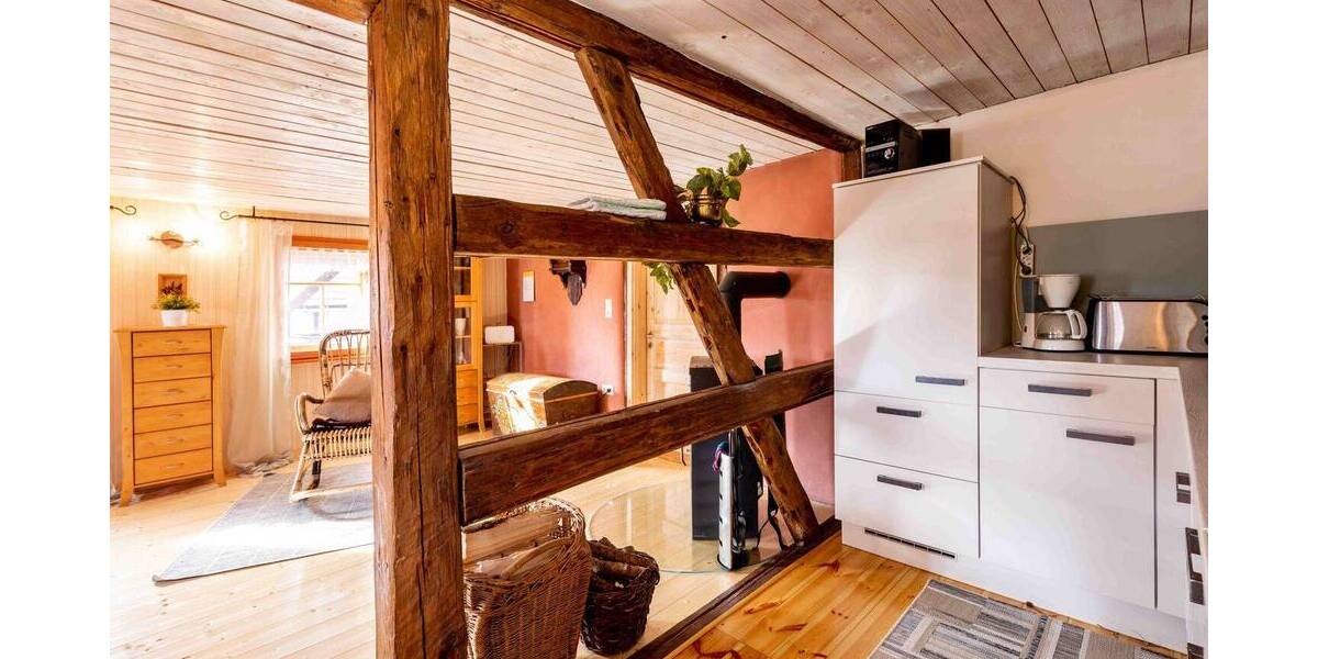 Mehrfamilienhaus, Wohnhaus Auma-Weidatal Wiebelsdorf - 7 Zimmer, 240 m&sup2;, 179.000&euro; | Angebot:26910454