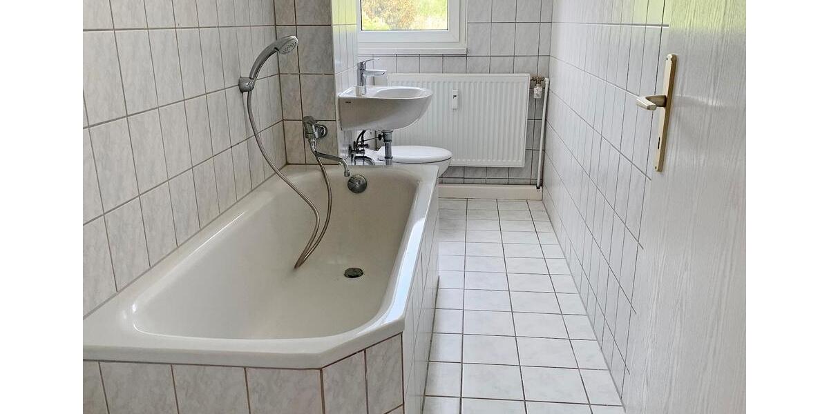 Bald zu haben! Wir sanieren für Sie. 4 zimmer