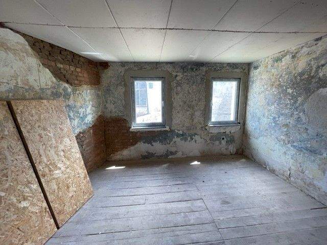 Mehrfamilienhaus, Wohnhaus Teuchern - 1 Zimmer, 280 m&sup2;, 35.000&euro; | Angebot:26450191