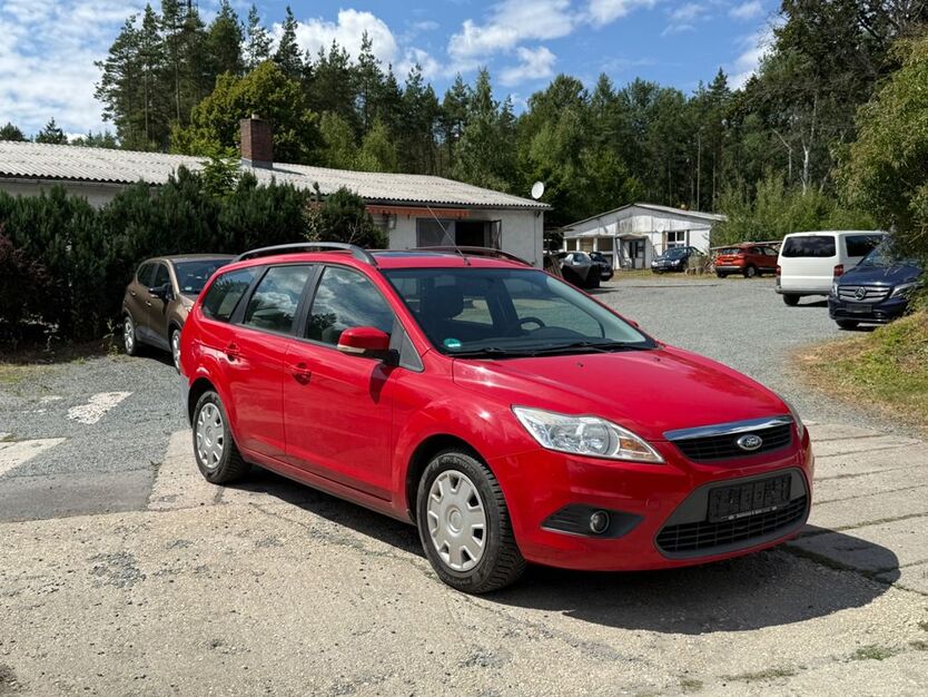 Ford Focus 139.552 km 1.999 € St. Gangloff 07629