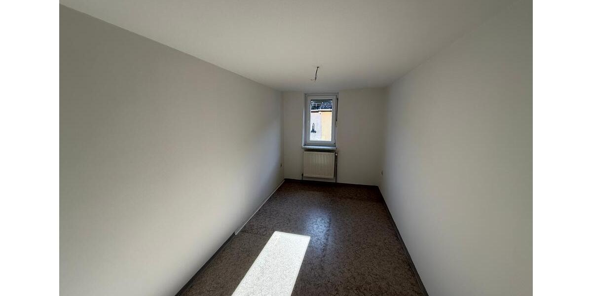 Etagenwohnung Auma-Weidatal Weidatal - 3 Zimmer, 64 m&sup2;, 345&euro; | Angebot:25138394