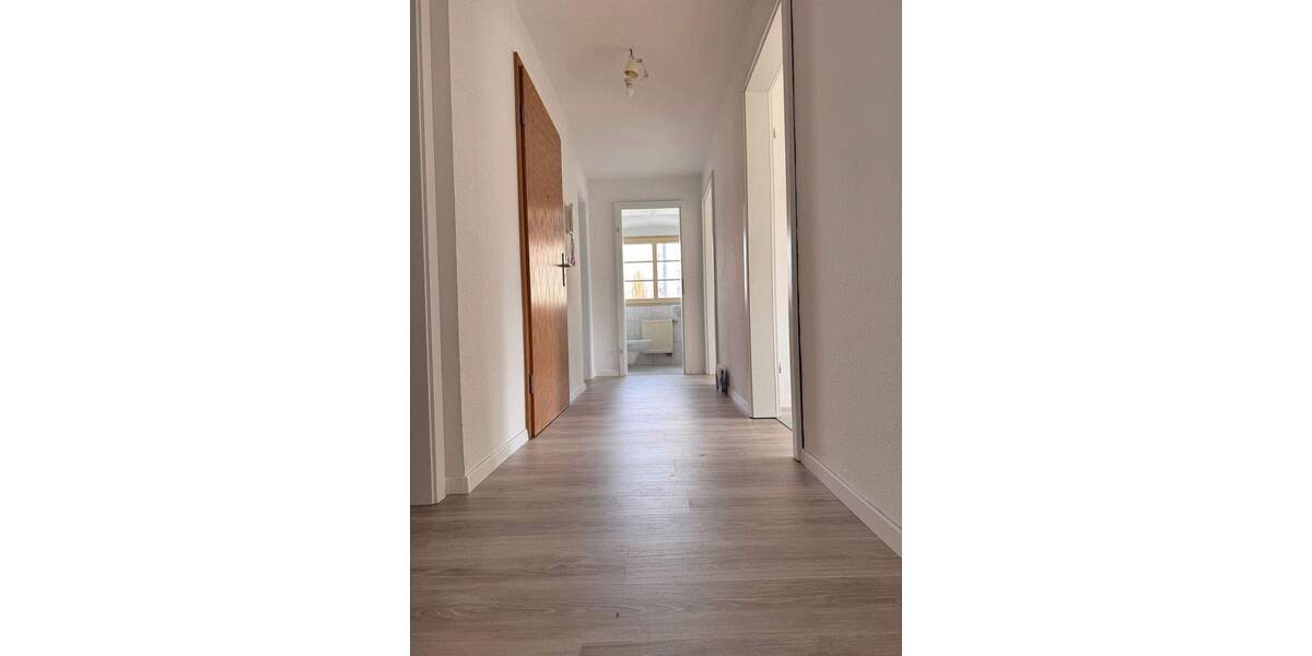 Etagenwohnung Gera Innenstadt - 4 Zimmer, 96 m&sup2;, 134.950&euro; | Angebot:25664629