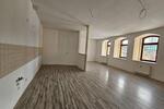 Erdgeschoßwohnung Crimmitschau - 4 Zimmer, 135 m&sup2;, 919&euro; | Angebot:24426878