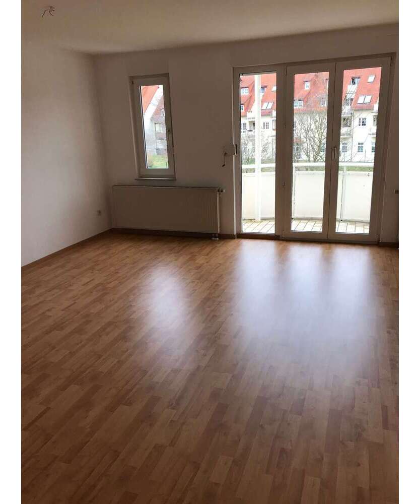 Wohnung zum Kaufen in Leubnitz 35.500 € 41.62 m²