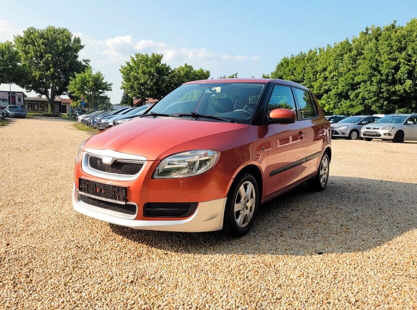Skoda Fabia 55.870 km 2.480 € Zwickau 08056
