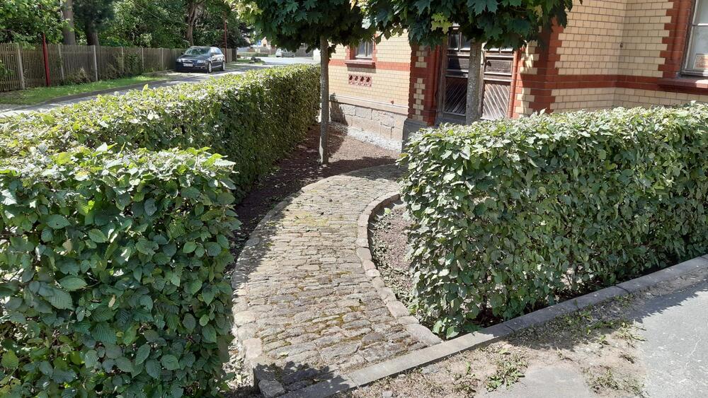 Schönes Mehrfamilienhaus-Sanierungsobjekt mit Garten, Brunnen, Stellplätzen - Mehrfamilienhaus, Wohnhaus Mörsdorf b Stadtroda | Angebot:27234838