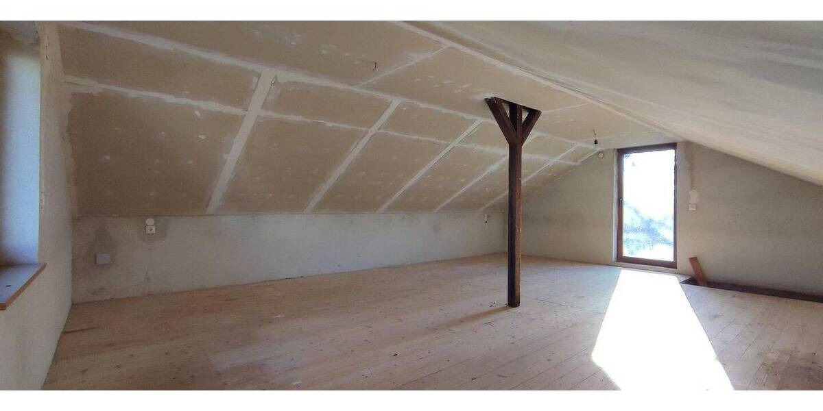 Einfamilienhaus Zeulenroda - 5 Zimmer, 120 m&sup2;, 330.000&euro; | Angebot:25996821