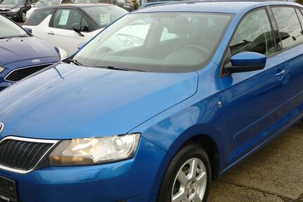 Skoda Rapid 112.000 km 7.900 &euro; Gera 07548