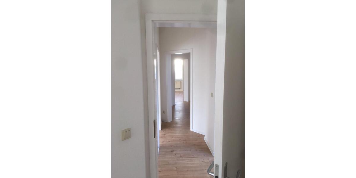 Erdgeschoßwohnung Gera Debschwitz - 3 Zimmer, 60 m&sup2;, 345&euro; | Angebot:25714571