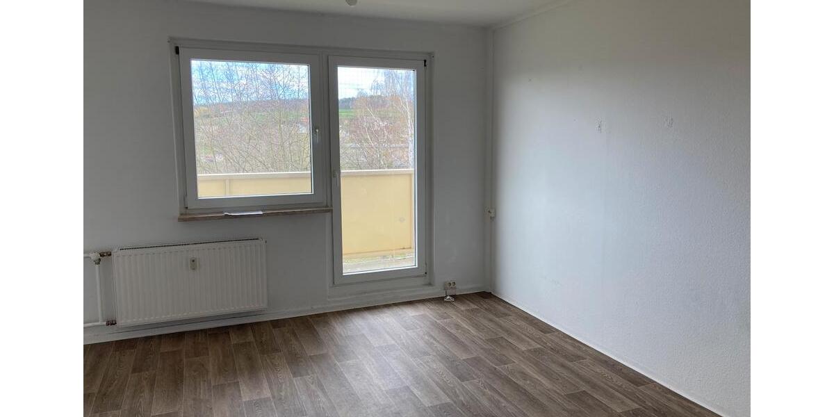 Etagenwohnung Gera Lusan - 1 Zimmer, 36 m&sup2;, 225&euro; | Angebot:25991846
