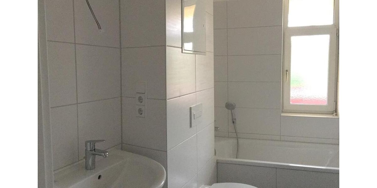 Etagenwohnung Gera Debschwitz - 4 Zimmer, 84 m&sup2;, 715&euro; | Angebot:25984851