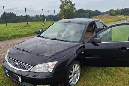 Ford Mondeo 161.000 km 2.500 &euro; Gera 07548