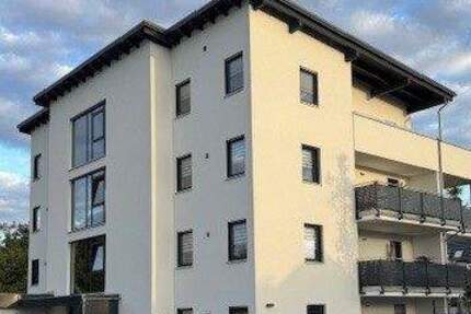 Moderne, altersgerechte Wohnung mit zwei Terrassen und Gartennutzung. 2 zimmer