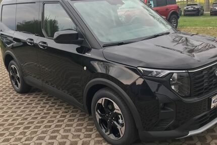 Ford Transit Courier 3.000 km 25.990 € Glauchau 08371