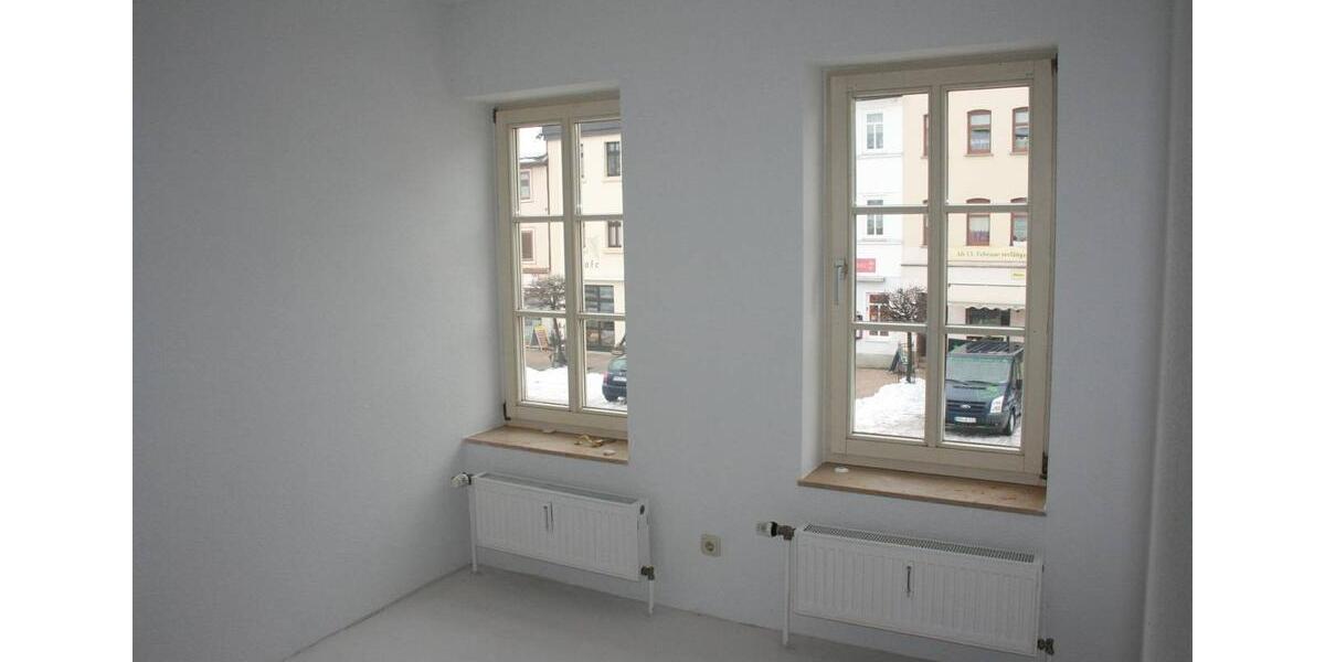 Etagenwohnung Schmölln - 4.5 Zimmer, 98 m&sup2;, 490&euro; | Angebot:26251300