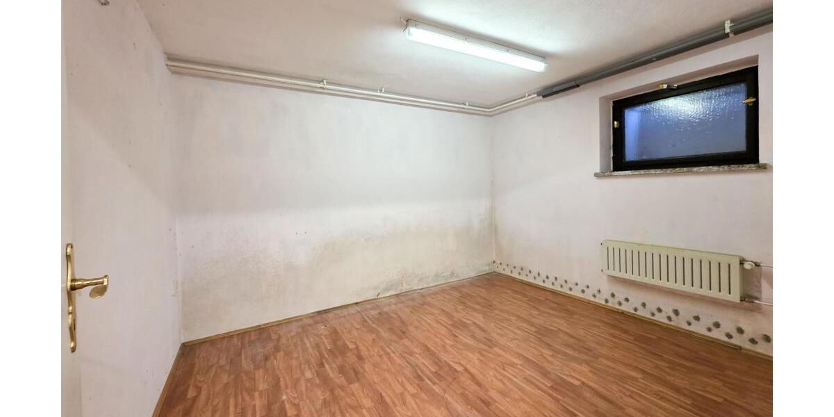Einfamilienhaus in ruhiger Stadtrandlage von Gera – solides Haus mit Potenzial! *Provisionsfrei! - Einfamilienhaus Gera Leumnitz | Angebot:26376586
