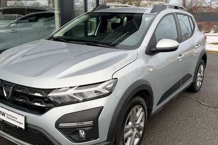 Dacia Sandero 18.500 km 15.500 &euro; Gera 07548