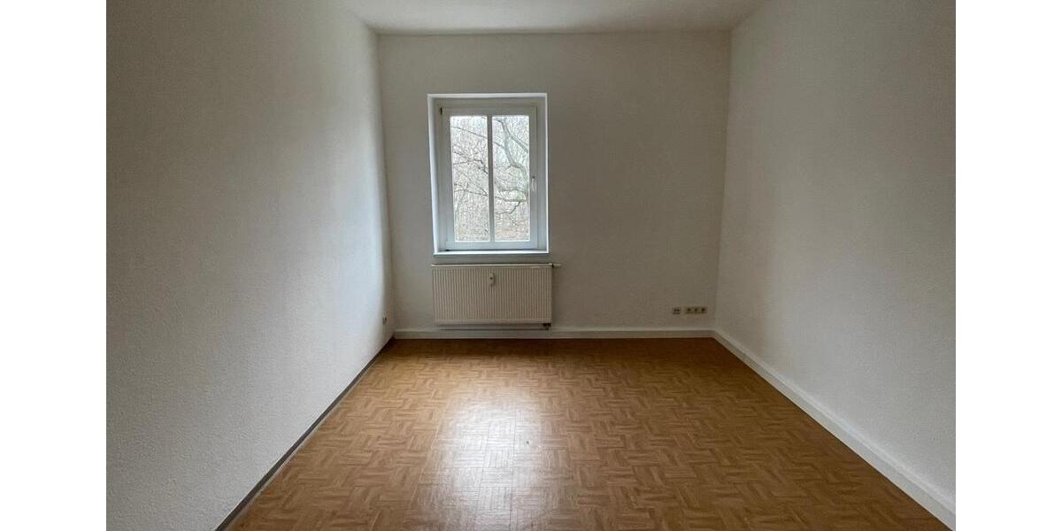 Etagenwohnung Gera - 2 Zimmer, 43 m&sup2;, 257&euro; | Angebot:24977552