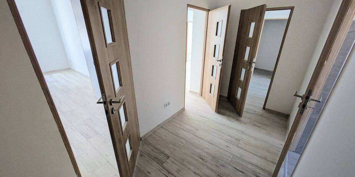 Etagenwohnung Werdau Werdau, Stadt - 3 Zimmer, 68 m&sup2;, 510&euro; | Angebot:26868326