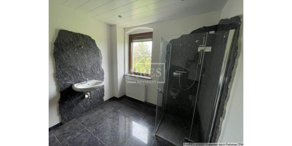 Mehrfamilienhaus, Wohnhaus Meerane - 1 Zimmer, 358 m&sup2;, 135.000&euro; | Angebot:25776423