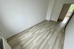 Gera-Langenberg! 4 Raum Whg. mit Balkon, Bad mit Wanne! Nähe AMAZON! - Etagenwohnung Gera Langenberg | Angebot:26882423