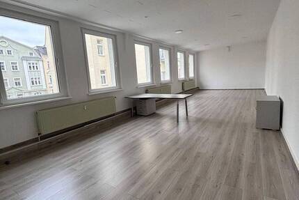 Gewerbeobjekt Gera Innenstadt - 1 Zimmer, 52 m&sup2;, 182&euro; | Angebot:26106109