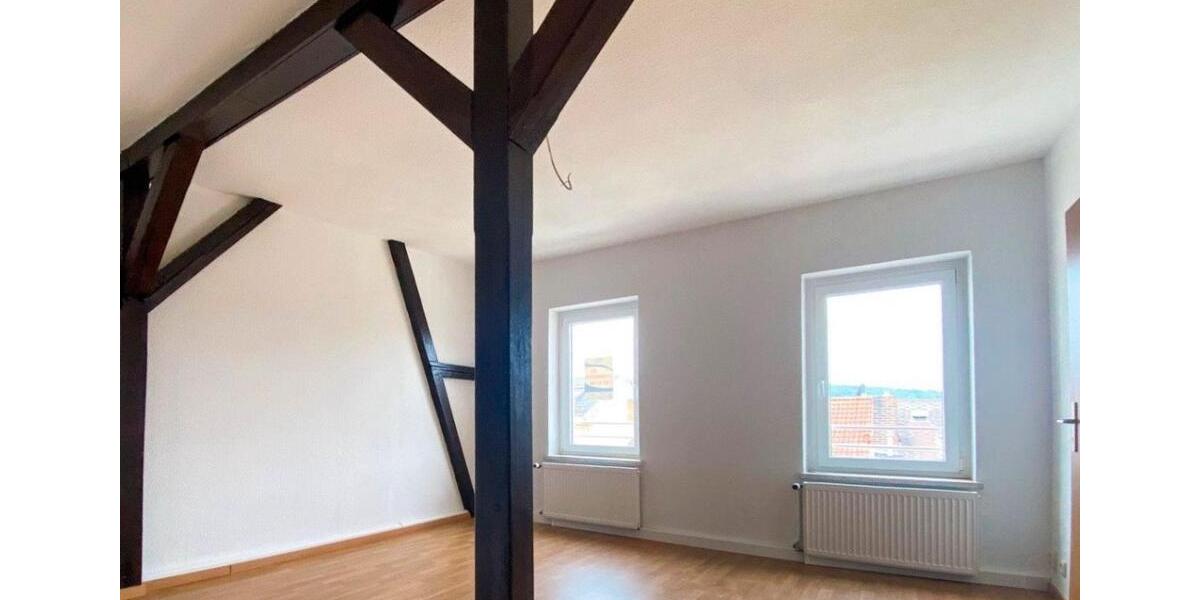 Dachgeschoßwohnung Gera Debschwitz - 2 Zimmer, 44 m&sup2;, 285&euro; | Angebot:26302278