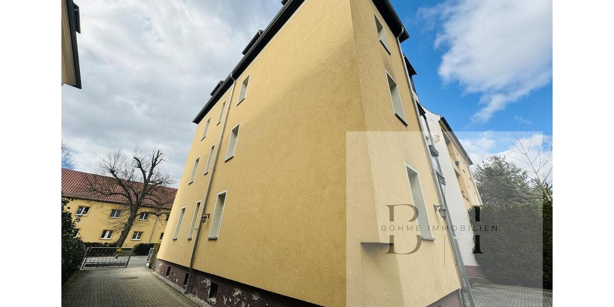 Dachgeschoßwohnung Gera Debschwitz - 3 Zimmer, 85 m&sup2;, 640&euro; | Angebot:26531426
