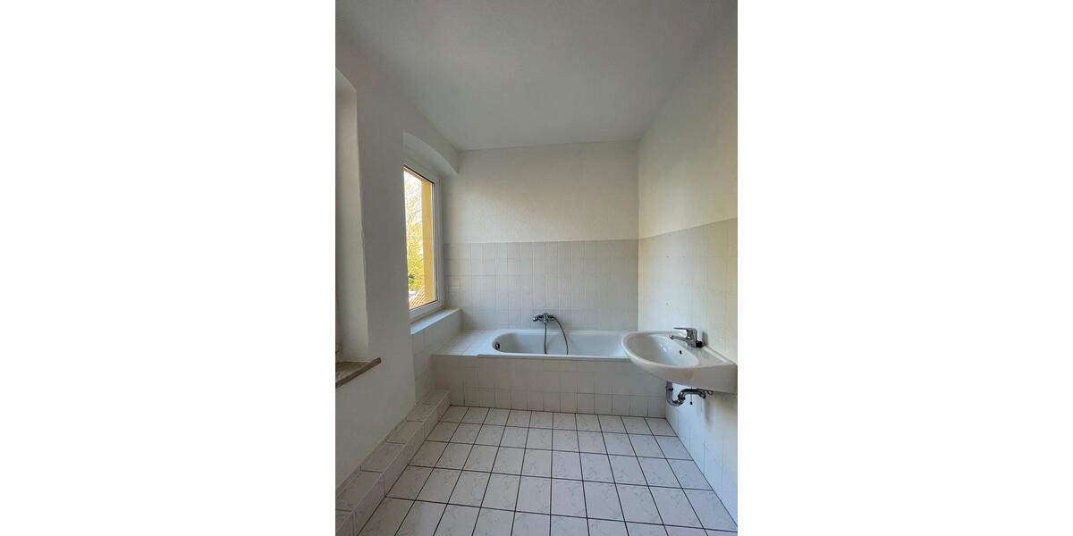Etagenwohnung Gera Alt-Bieblach - 2 Zimmer, 68 m&sup2;, 399&euro; | Angebot:26544348