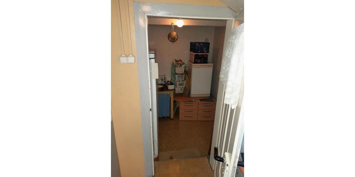 Reihenhaus Stadtroda - 5 Zimmer, 127 m&sup2;, 62.150&euro; | Angebot:24762548