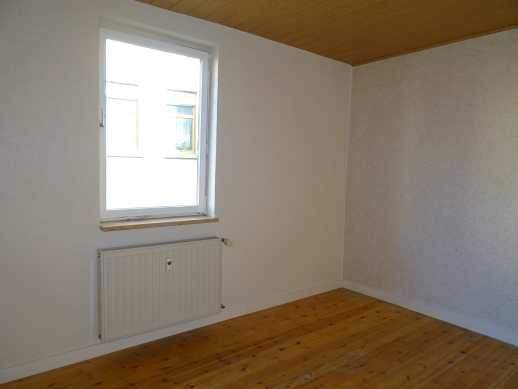Etagenwohnung Zeulenroda-Triebes Zeulenroda - 2 Zimmer, 54 m&sup2;, 300&euro; | Angebot:26742061