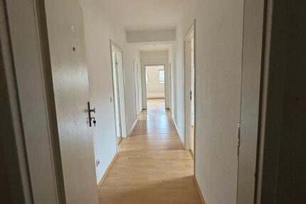 Wohnung Zeitz - 3 Zimmer, 74 m&sup2;, 444&euro; | Angebot:25345038