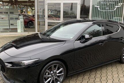 Mazda 3 38.581 km 18.740 € Schmölln 04626