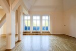 Wohnen mal anders! Imposante Dachgeschosswohnung mit Balkon und Aufzug! - Dachgeschoßwohnung Gera Alt-Bieblach | Angebot:26386423