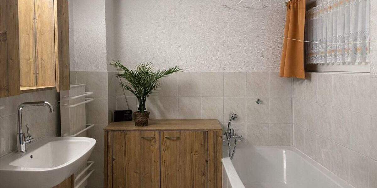 Einfamilienhaus Neustadt an der Orla Neustadt - 4 Zimmer, 79 m&sup2;, 180.000&euro; | Angebot:25177386