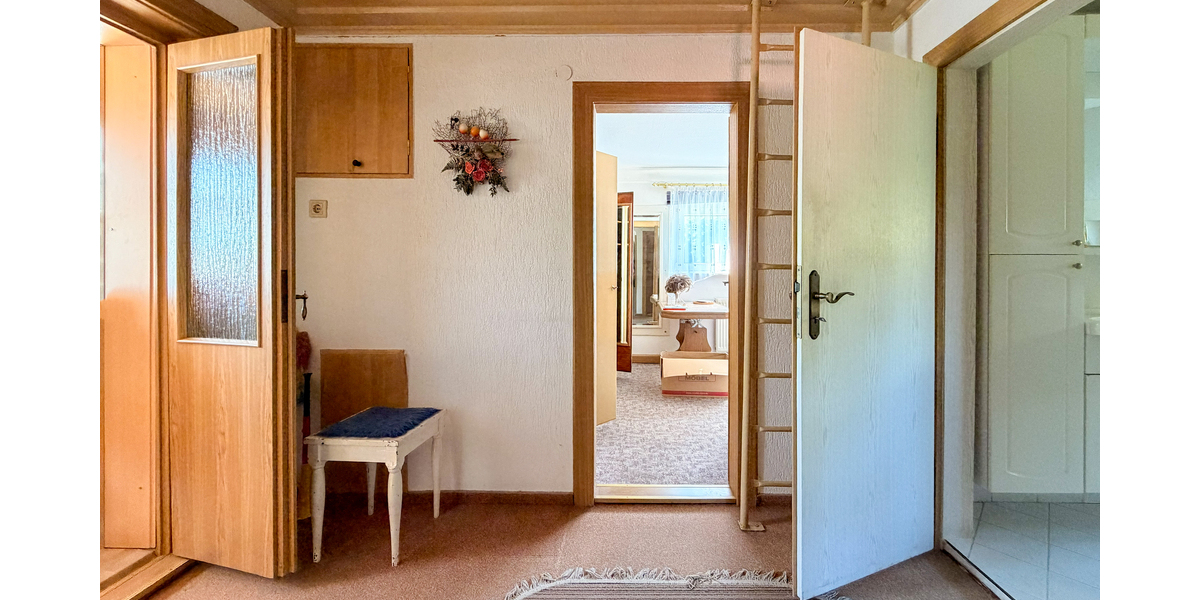 hr privates Refugium – Einfamilienhaus mit Poolhaus, Wintergarten und viel Platz! *Provisionsfrei - Einfamilienhaus Gera Lusan | Angebot:27212518