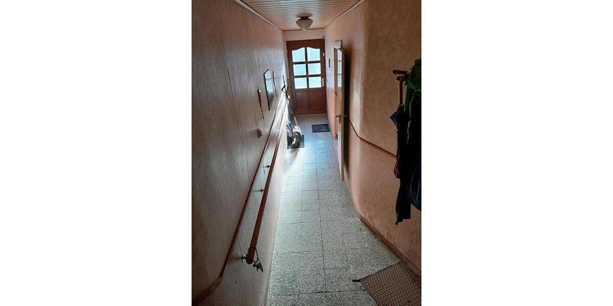 Reihenhaus Stadtroda - 5 Zimmer, 127 m&sup2;, 62.150&euro; | Angebot:24762548