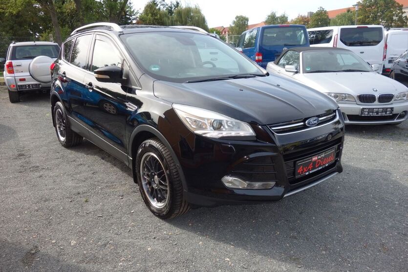 Ford Kuga 112.500 km 11.999 € Ronneburg 07580